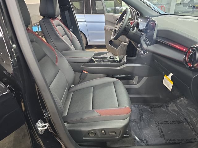 New 2026 Chevrolet Equinox RS w/ Convenience Package III AWD/4WD image 13
