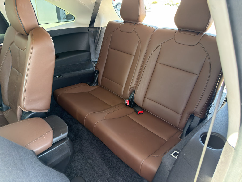 Used 2017 Acura MDX SH-AWD w/ Advance Package image 16
