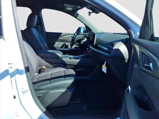 New 2026 Chevrolet Traverse LT w/ LPO, Floor Liner Package image 18