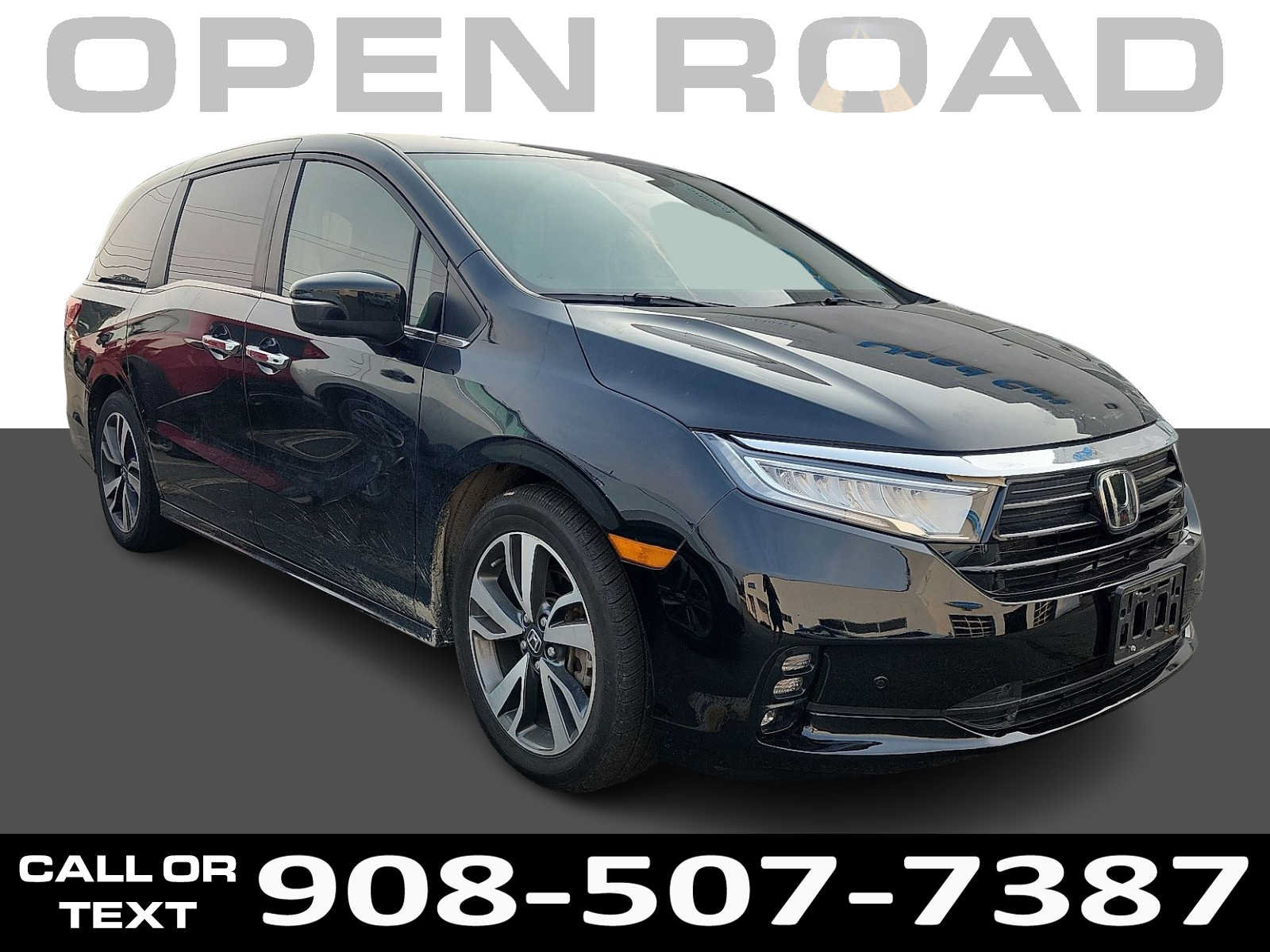 Used 2023 Honda Odyssey Touring image 1