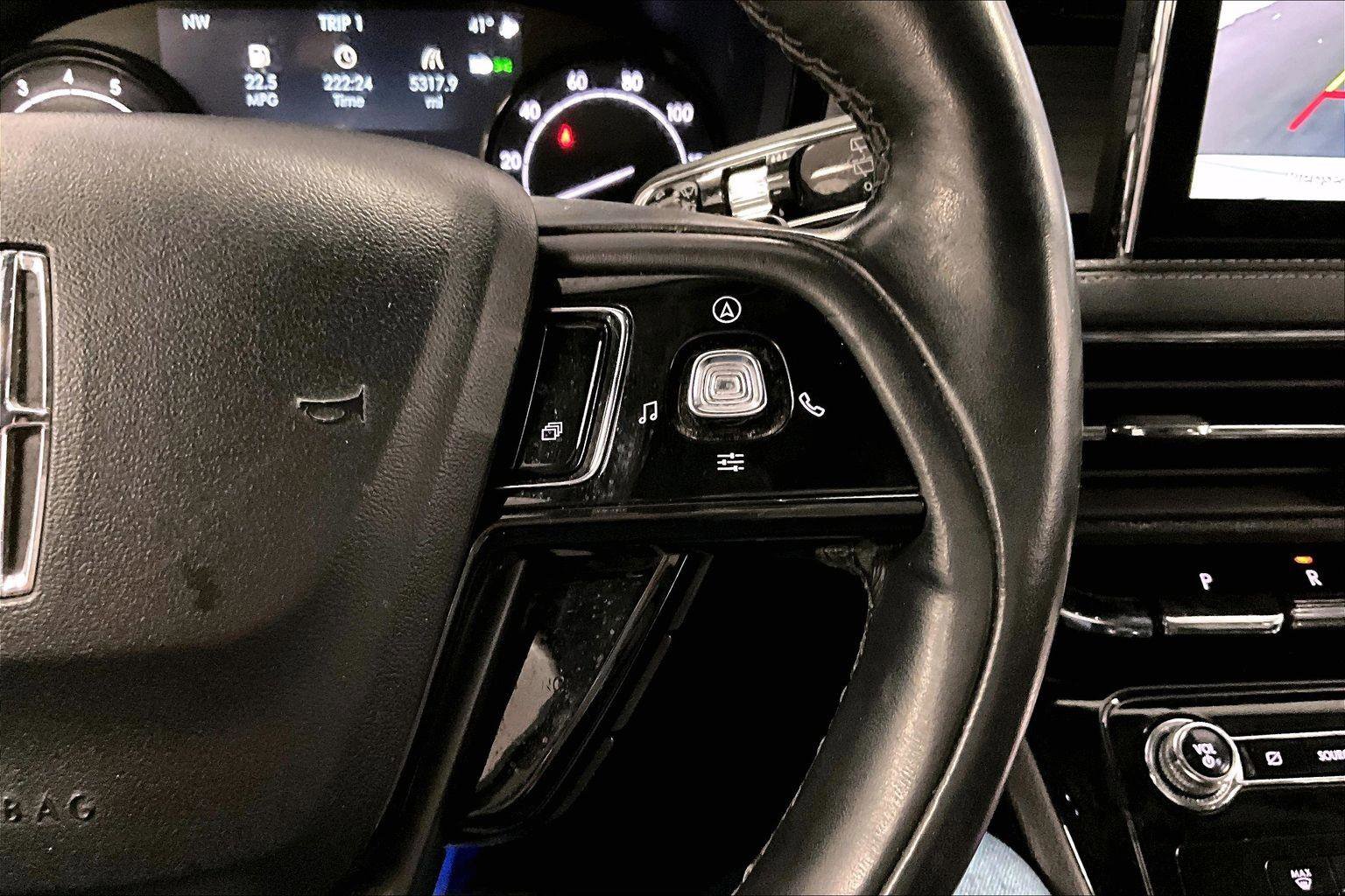 Used 2021 Lincoln Corsair AWD w/ Equipment Group 101A image 18