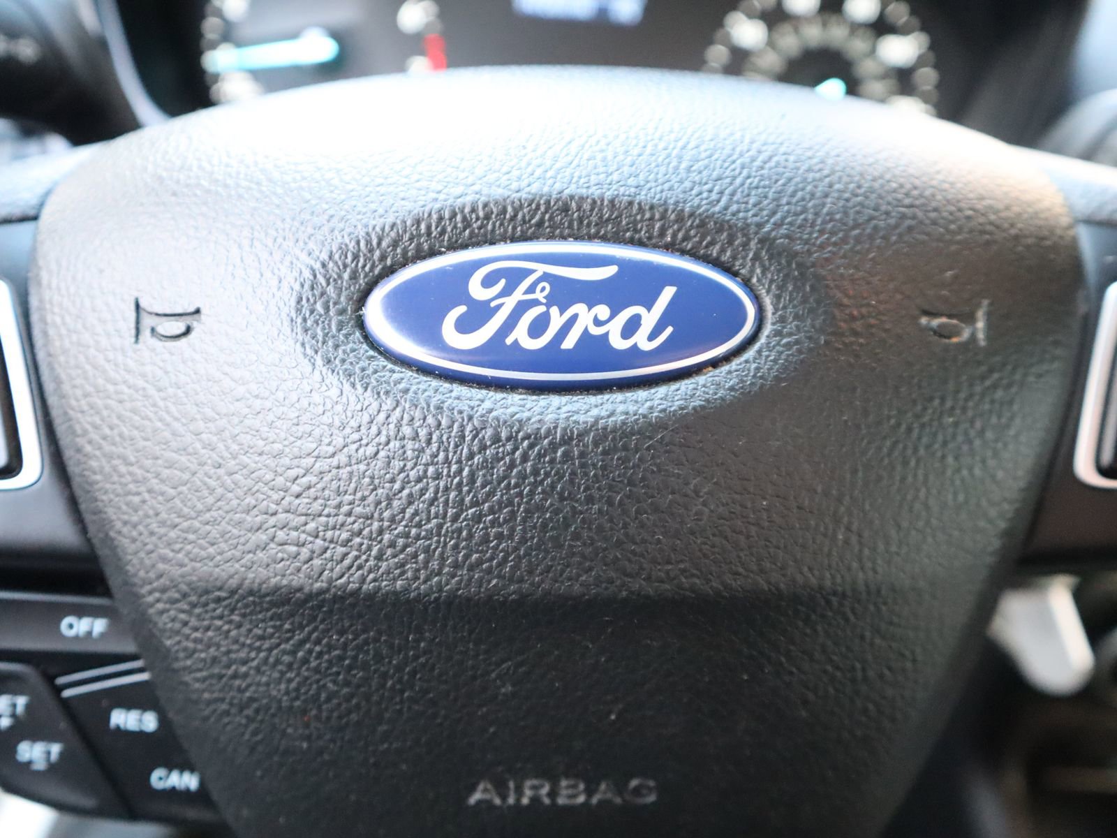 Used 2020 Ford EcoSport S image 32