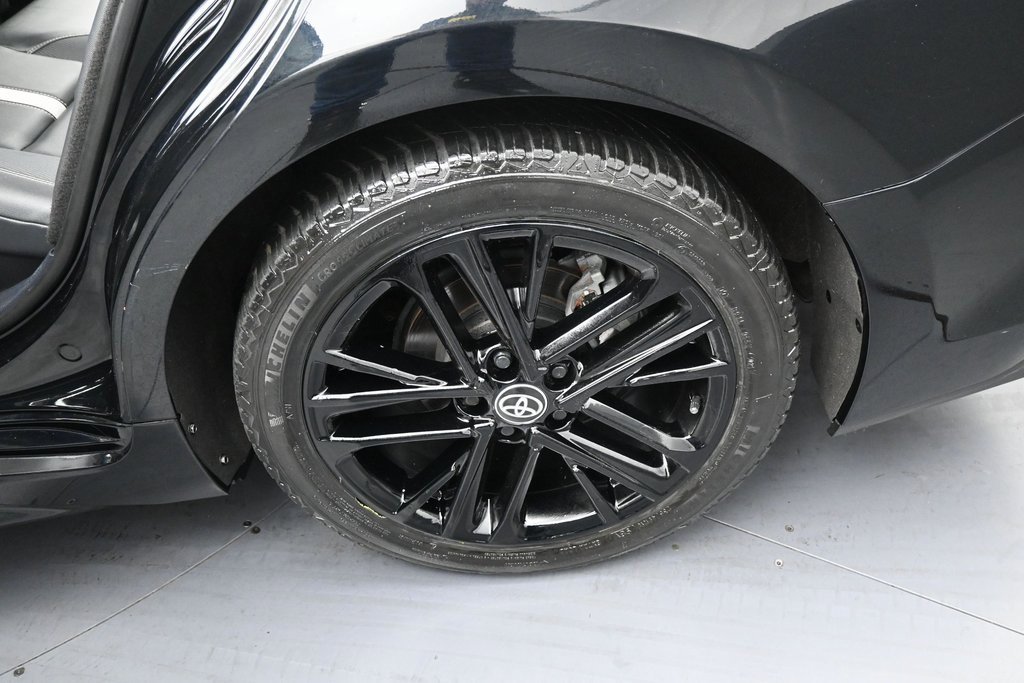 Used 2025 Toyota Camry SE image 47