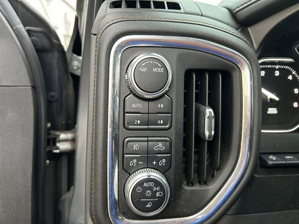 Used 2021 GMC Sierra 1500 AT4 w/ AT4 Value Package image 20