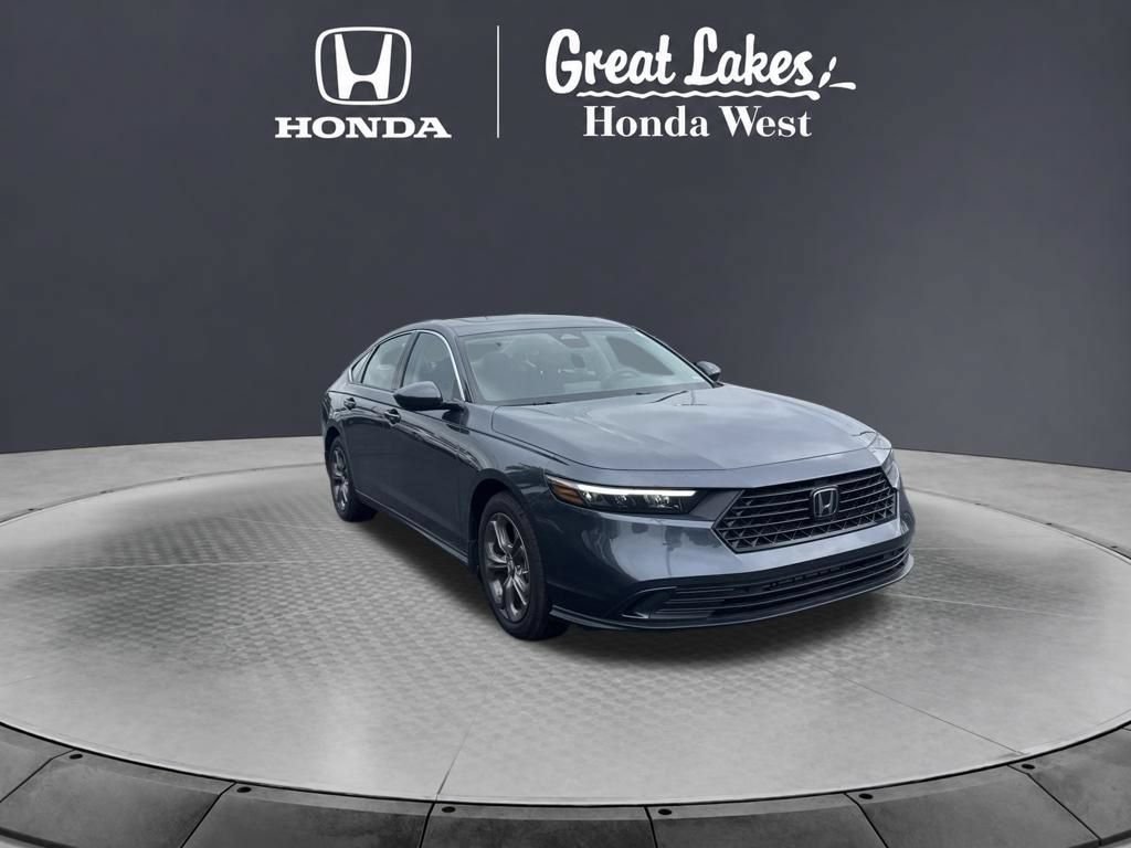 Used 2024 Honda Accord EX image 3