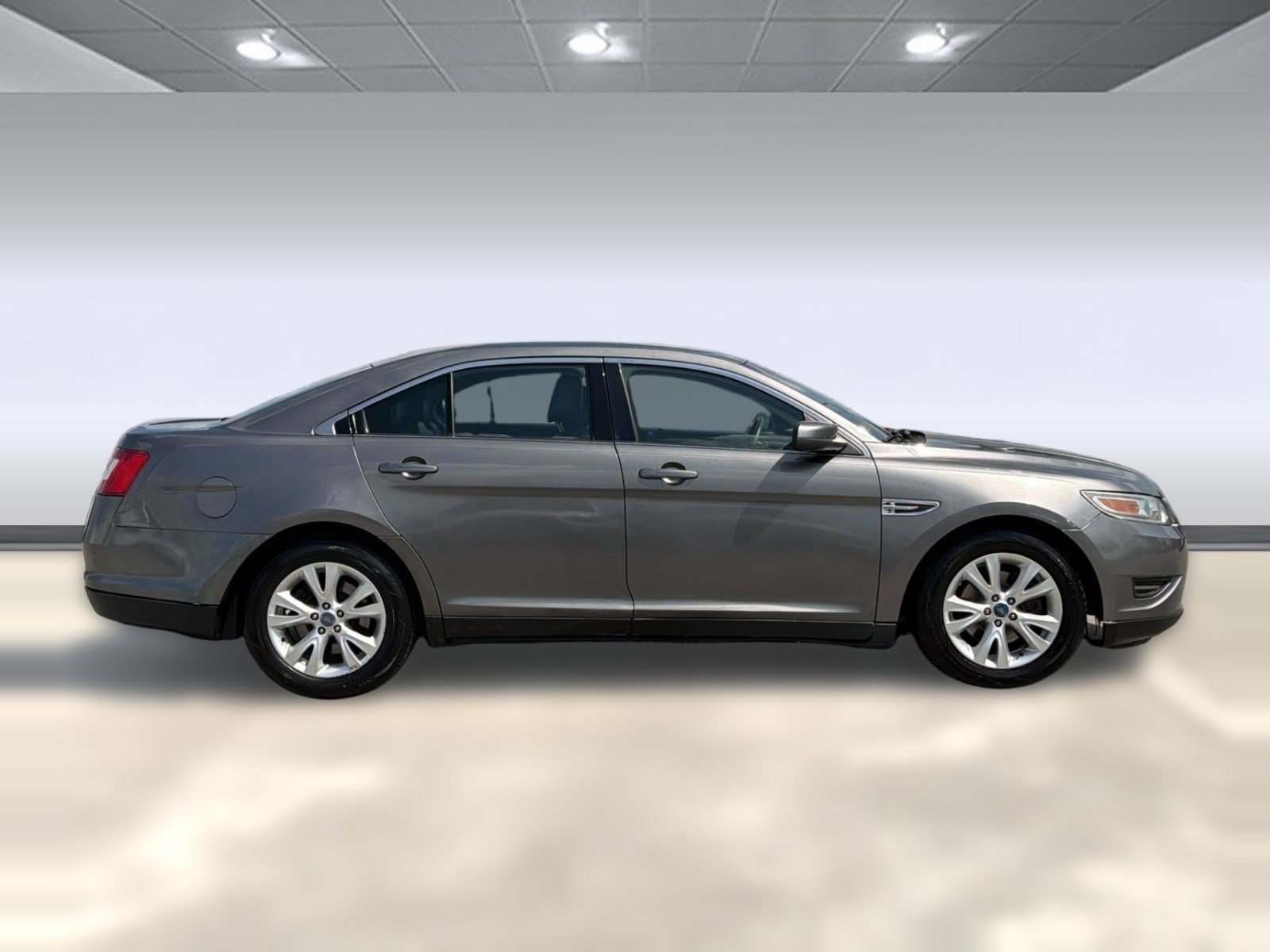 Used 2011 Ford Taurus SEL w/ 201A Rapid Spec Order Code FWD image 8