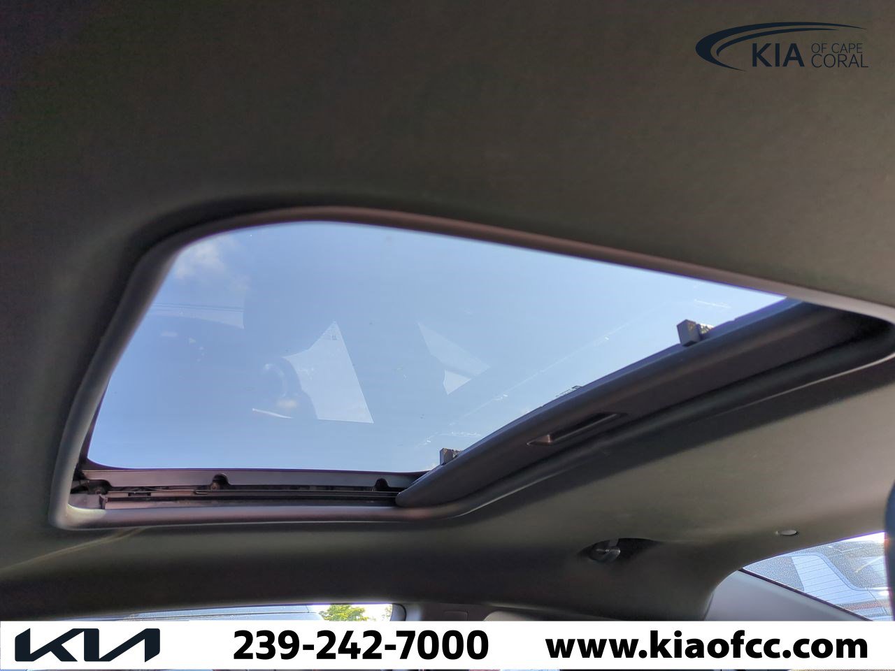 Used 2013 Chevrolet Camaro ZL1 w/ Gray Stripe Package image 19