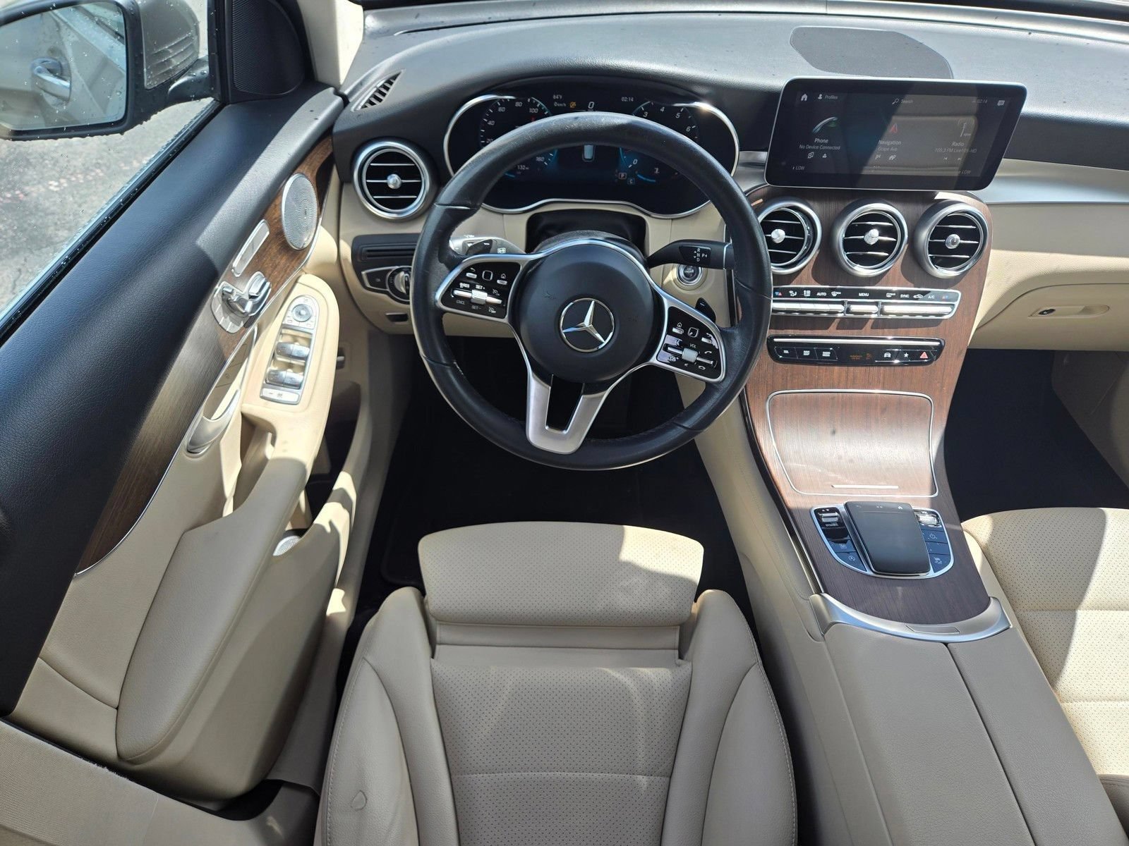 Used 2020 Mercedes-Benz GLC 300 image 16