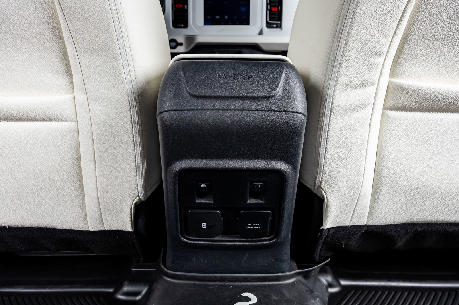 Used 2023 Ford Bronco Heritage Edition AWD/4WD image 30