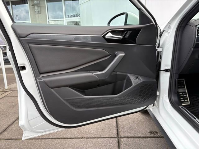 Used 2021 Volkswagen Jetta GLI Autobahn image 11