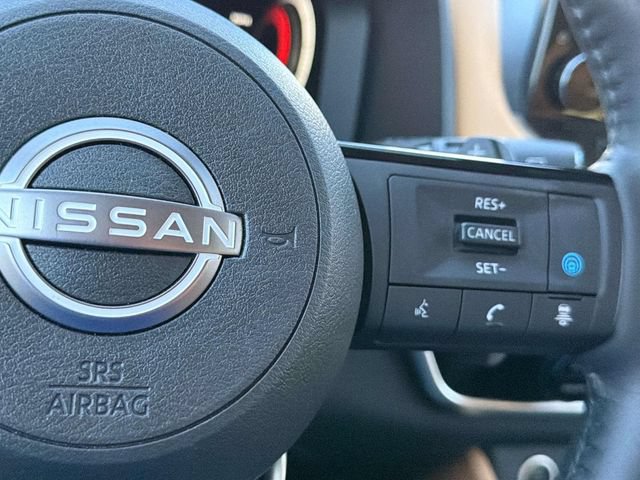 Certified 2023 Nissan Rogue Platinum FWD image 12