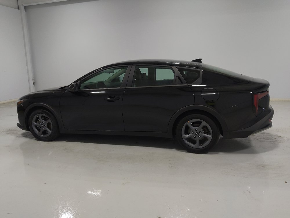 Used 2025 Kia K4 FWD image 3
