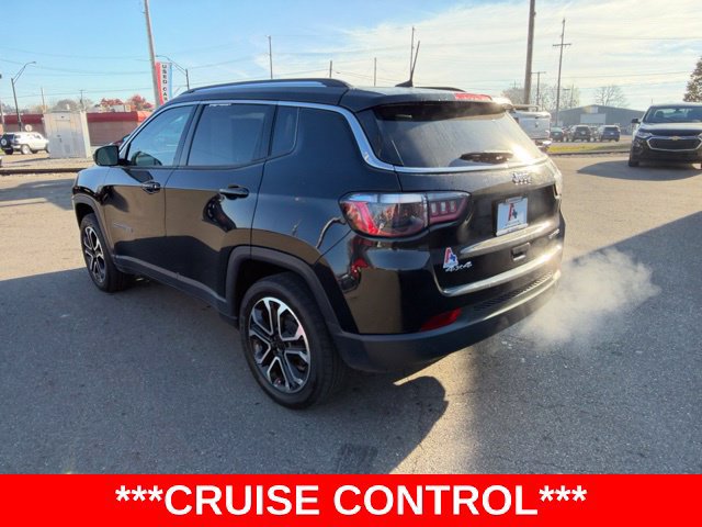 Used 2022 Jeep Compass Limited AWD/4WD image 5