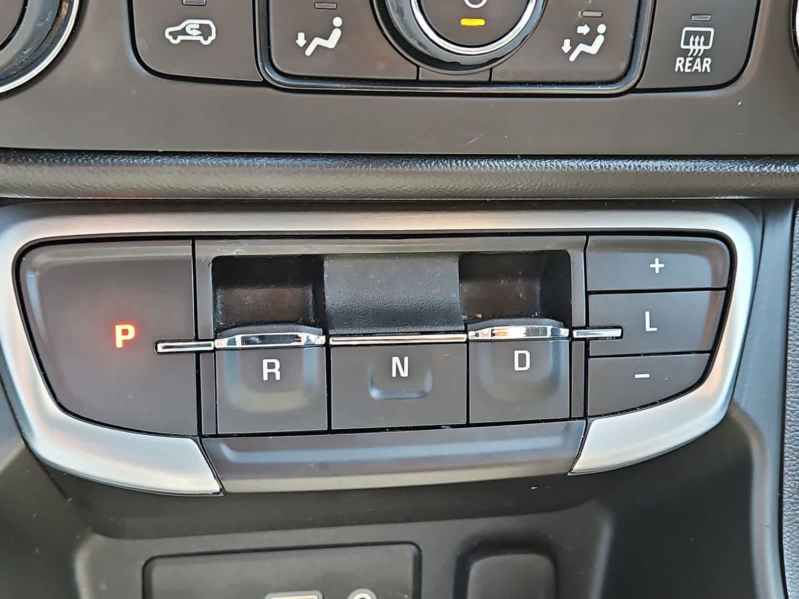Used 2022 GMC Terrain SLE w/ Driver Convenience Package FWD image 21