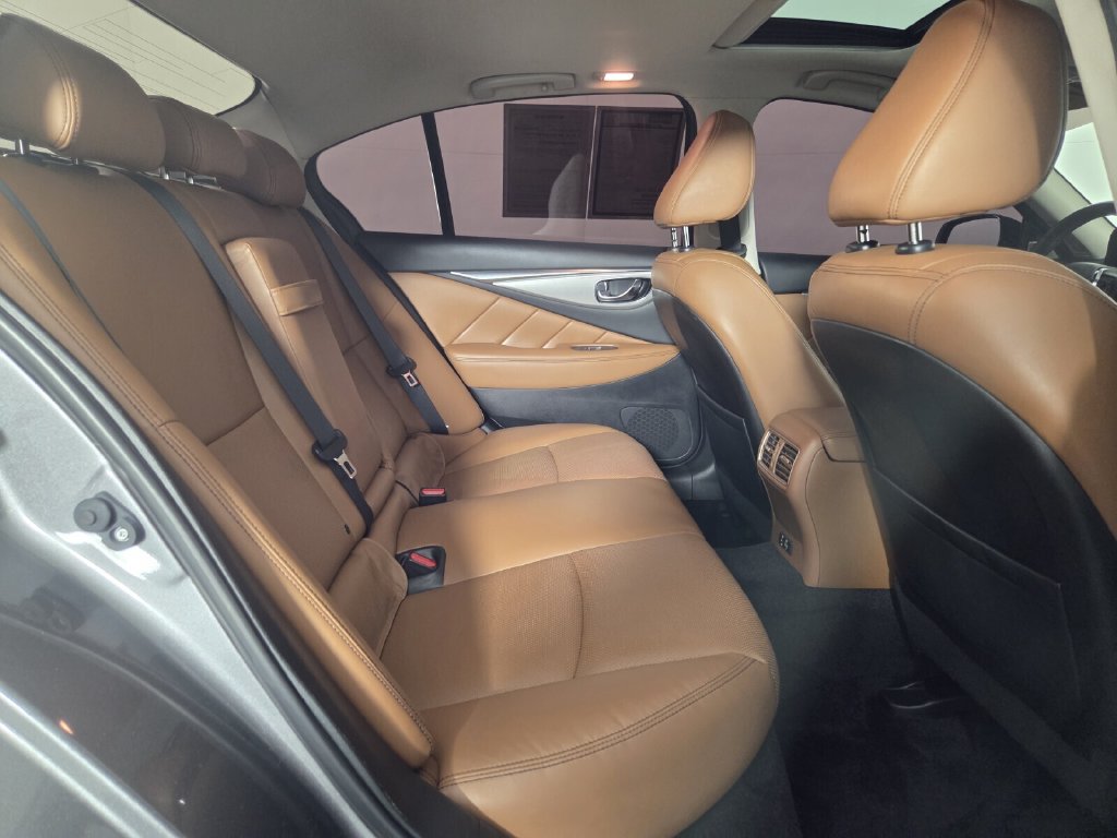 Used 2023 INFINITI Q50 Luxe w/ Cargo Package RWD image 29
