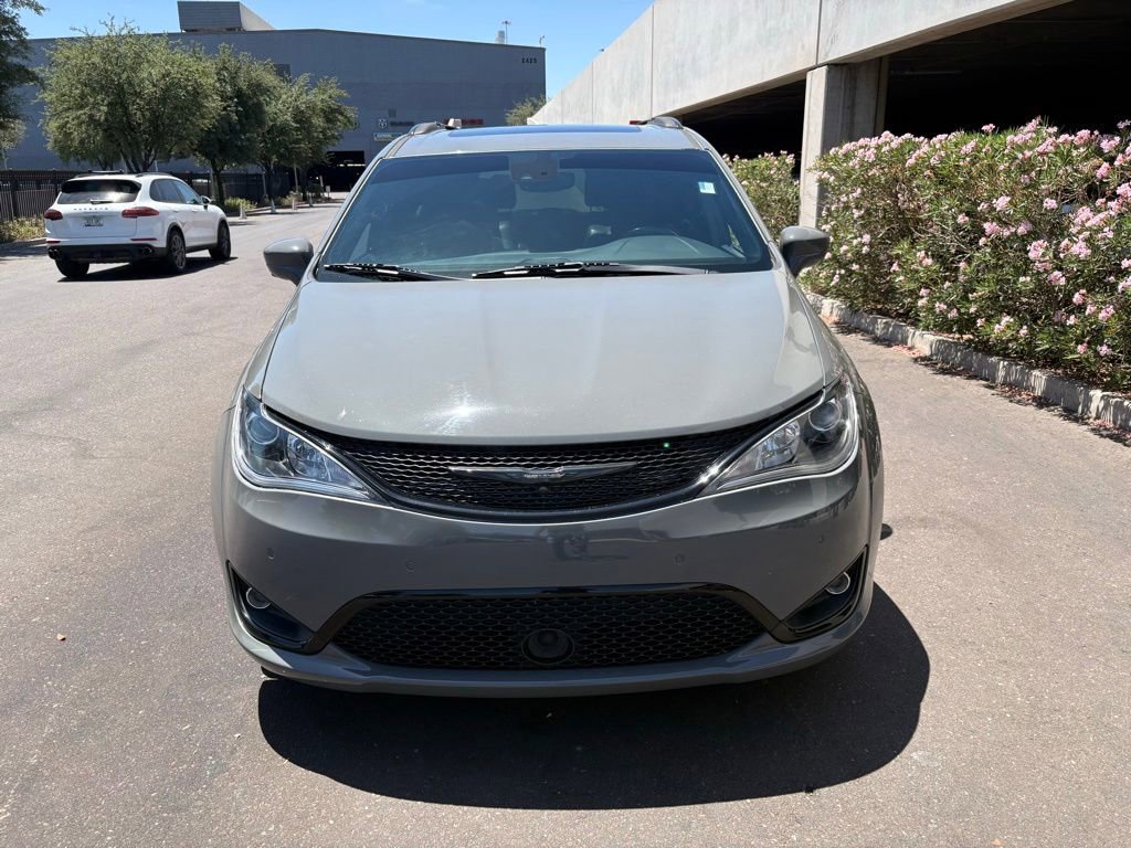 Used 2020 Chrysler Pacifica Touring-L Plus w/ Advanced Safetytec Group FWD image 5
