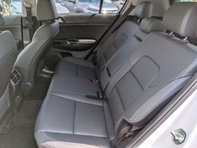 Used 2021 Kia Sportage EX FWD image 16