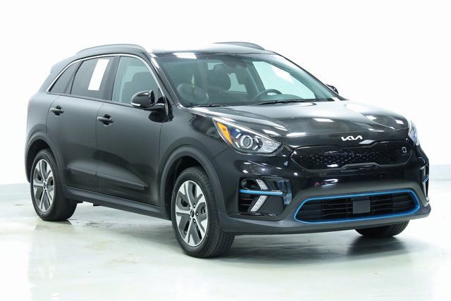 Used 2022 Kia Niro EX image 3