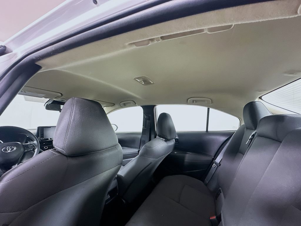 Used 2022 Toyota Corolla LE FWD image 12