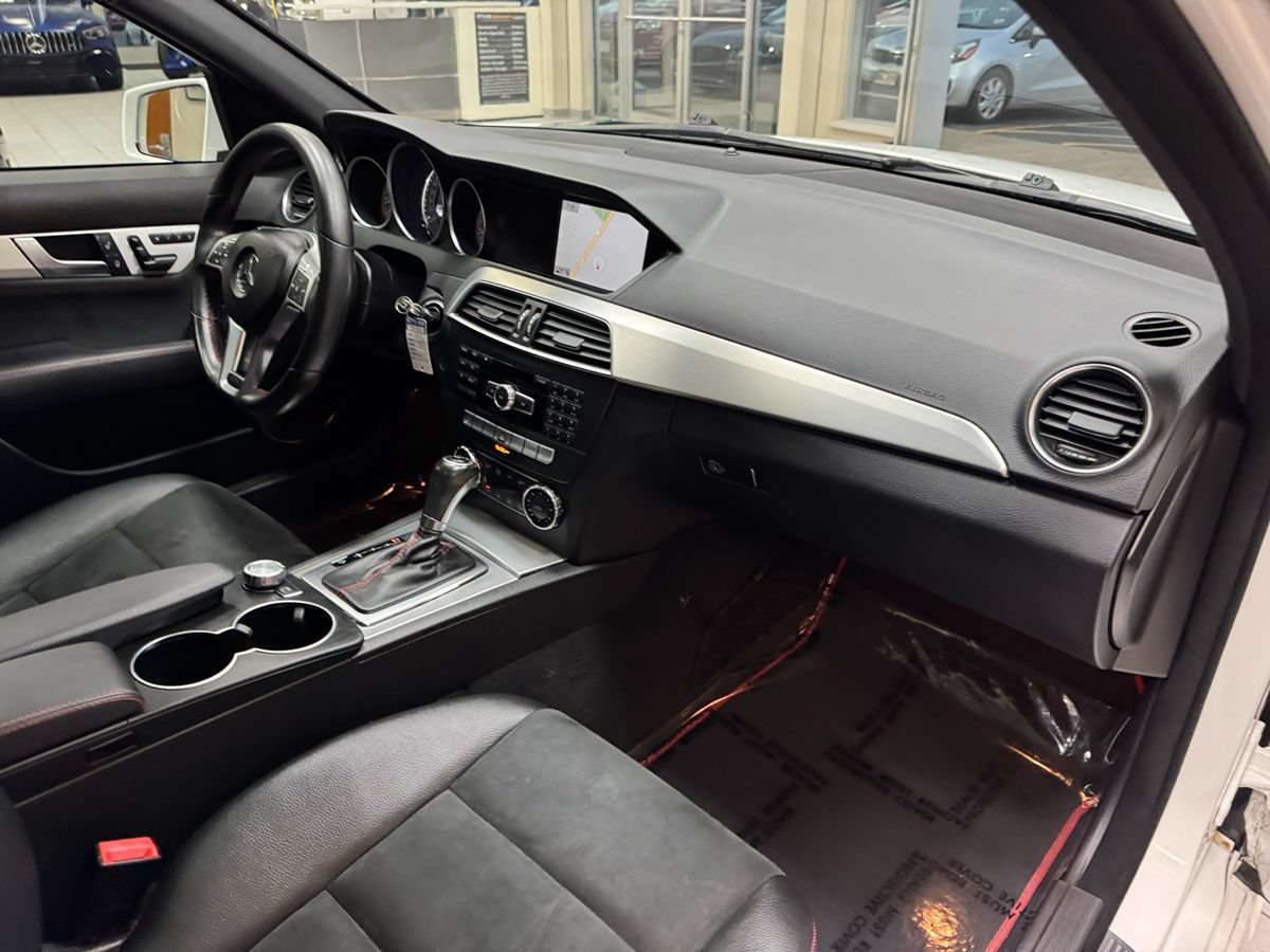 Used 2013 Mercedes-Benz C 300 4MATIC Sedan image 19
