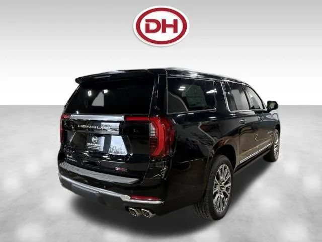 New 2026 GMC Yukon XL Denali w/ Denali Reserve Package AWD/4WD image 13