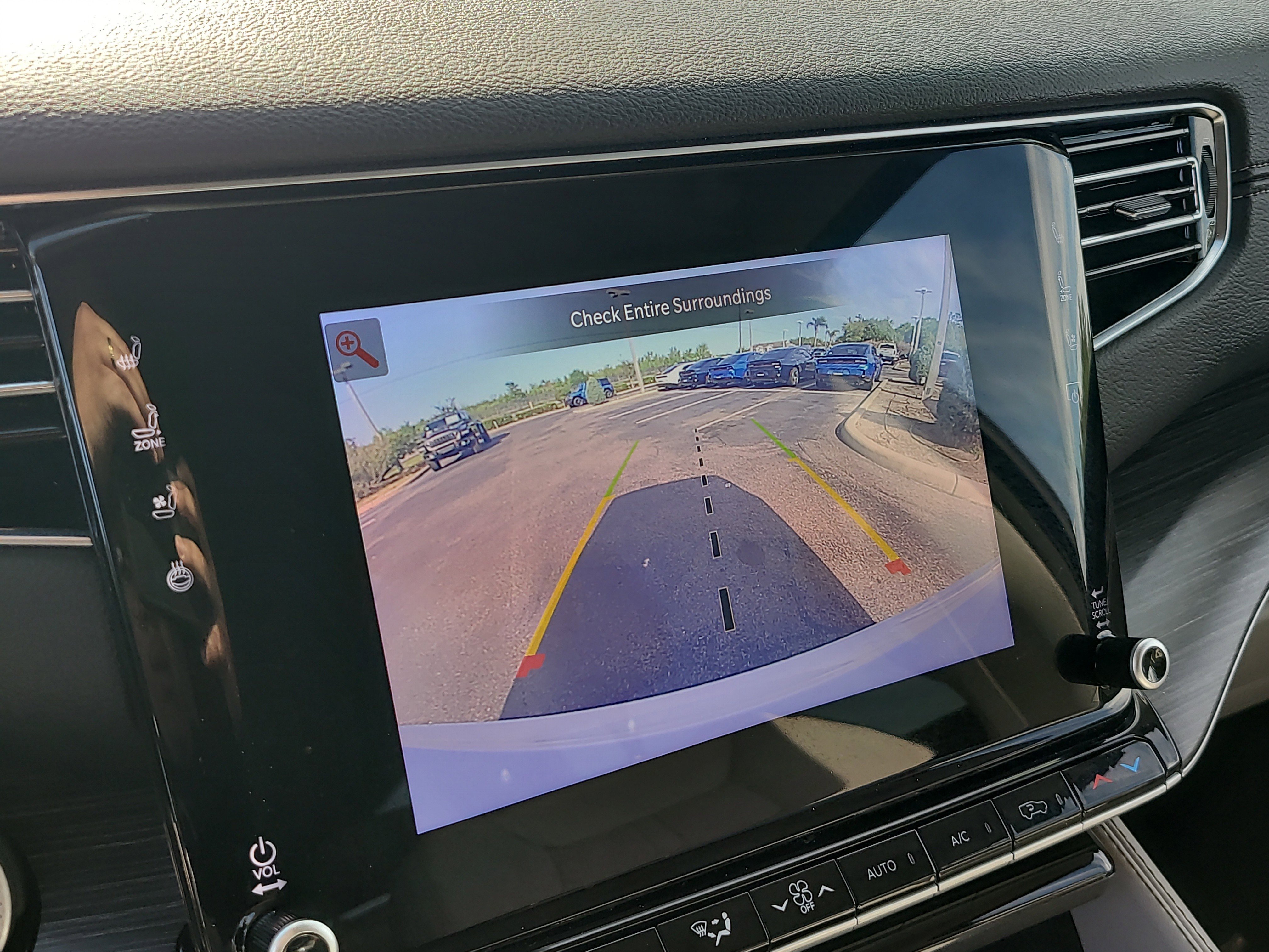 Used 2024 Jeep Wagoneer L Series II w/ Flexible Seating Group image 23