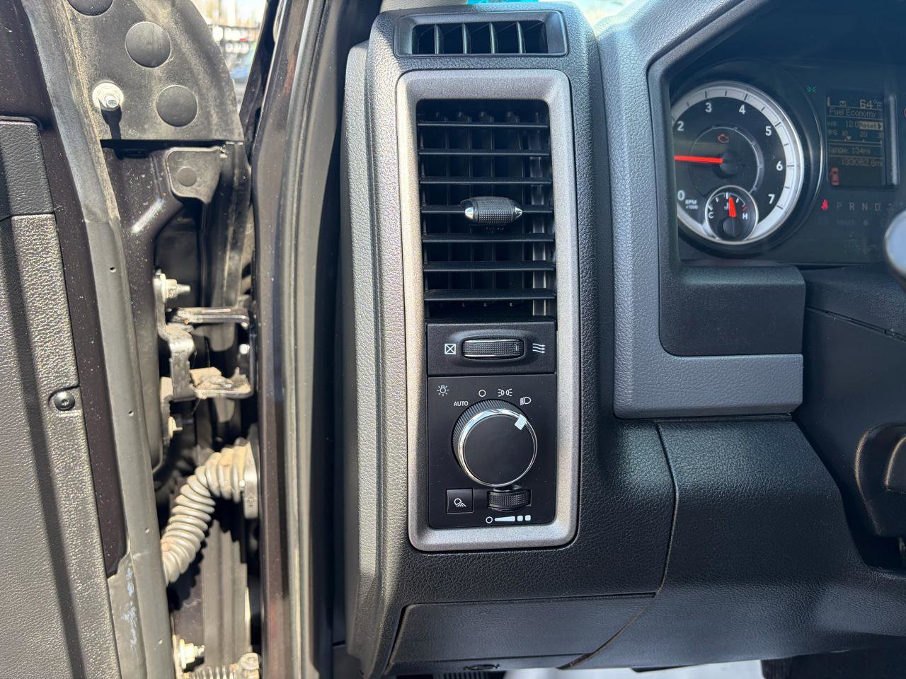 Used 2016 RAM 2500 Tradesman w/ Snow Chief Group image 23