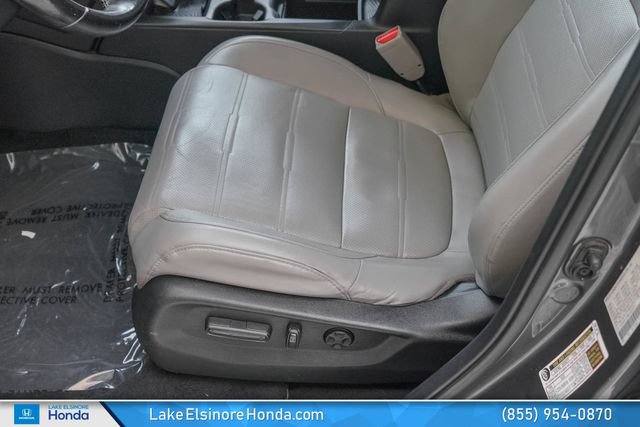 Used 2018 Honda CR-V EX-L image 16