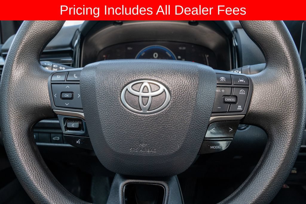 Used 2025 Toyota Camry LE FWD image 16