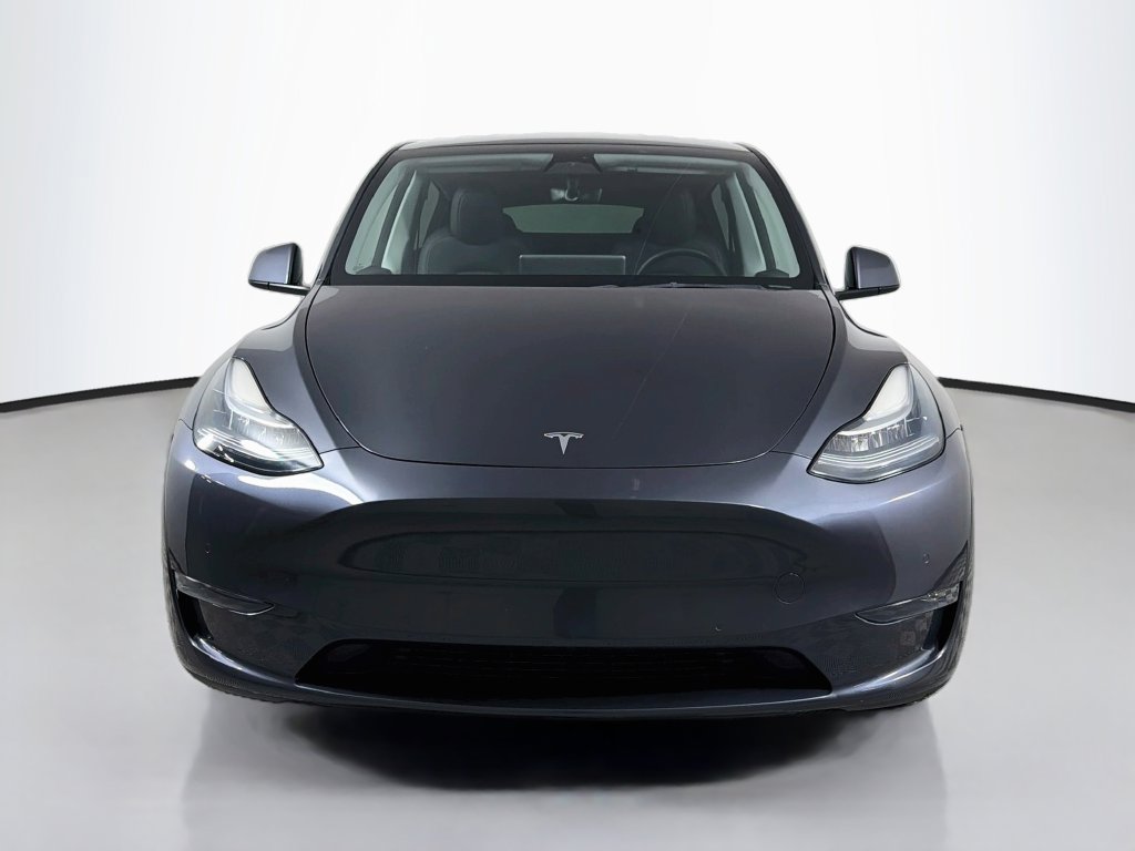 Used 2022 Tesla Model Y Long Range AWD/4WD image 2