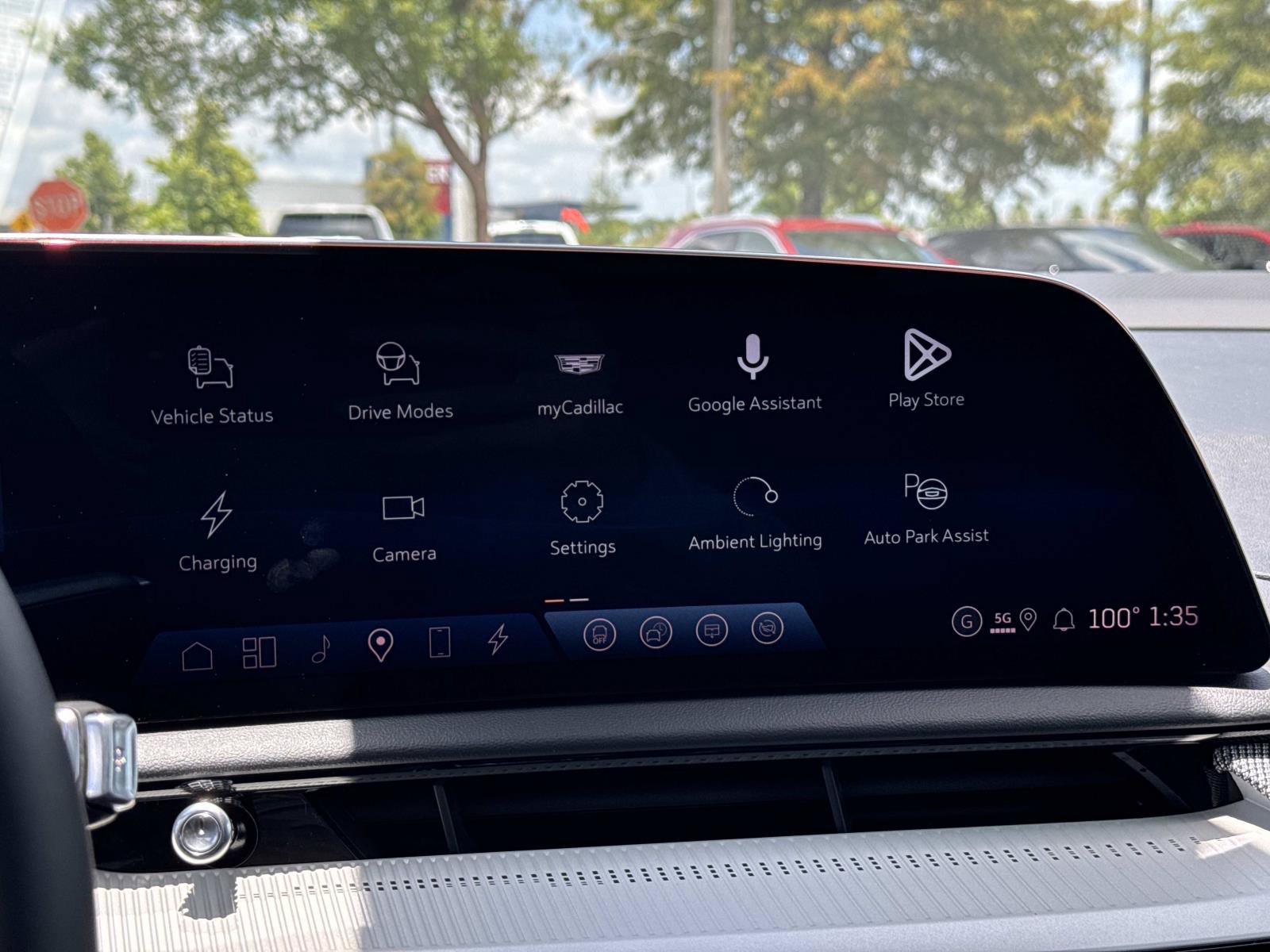 New 2026 Cadillac Optiq Luxury 1 RWD image 20