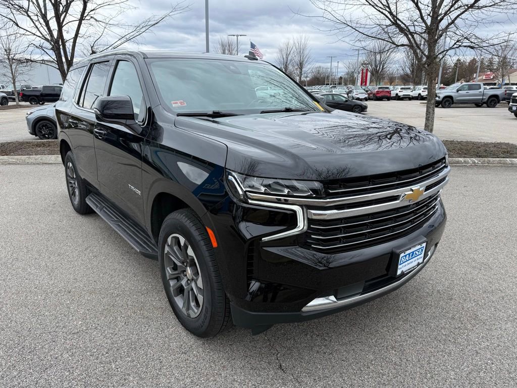 Used 2022 Chevrolet Tahoe LT w/ Luxury Package image 5