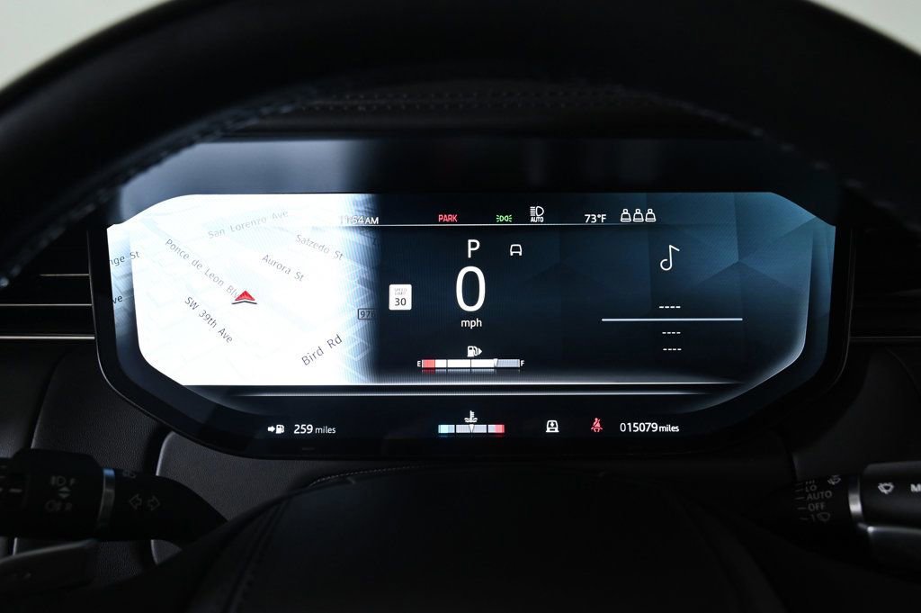 Used 2023 Land Rover Range Rover SE image 12