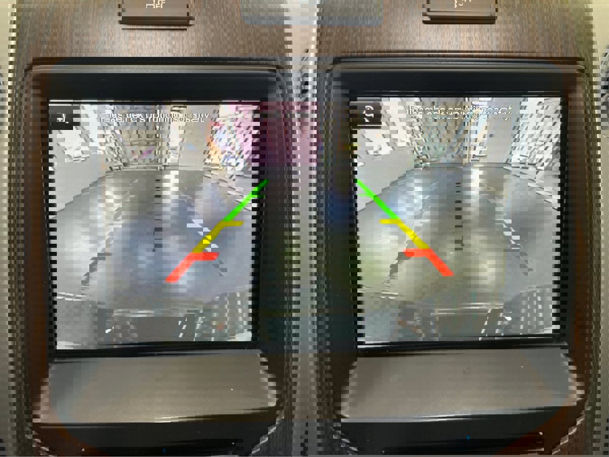 Used 2014 Ford F150 Lariat w/ Equipment Group 502A Luxury image 29