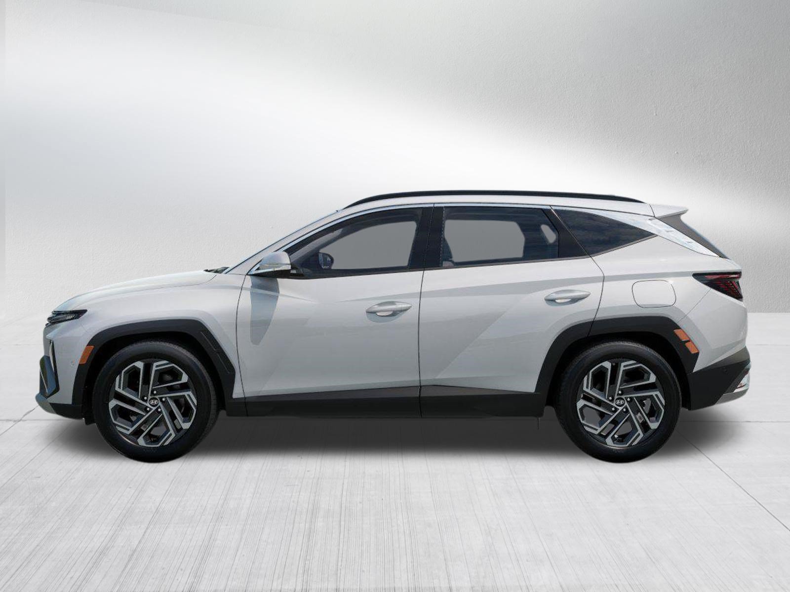 New 2026 Hyundai Tucson Limited AWD/4WD image 3