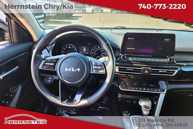 Used 2022 Kia Seltos EX AWD/4WD image 6