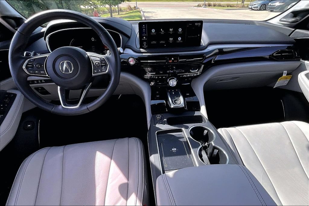 Certified 2026 Acura MDX w/ Technology Package AWD/4WD image 17