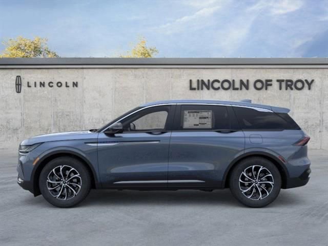 New 2026 Lincoln Nautilus Hybrid AWD/4WD image 3