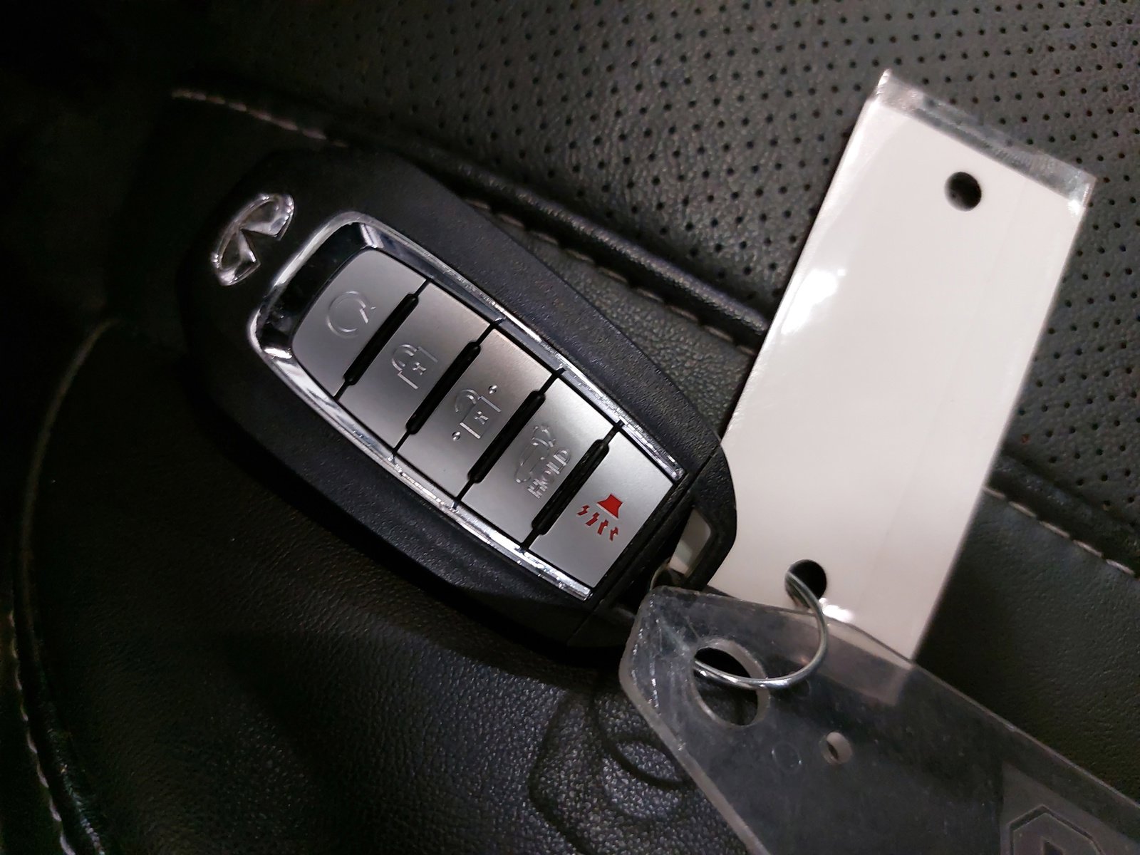 Used 2023 INFINITI QX60 Luxe w/ Performance Audio Package image 37