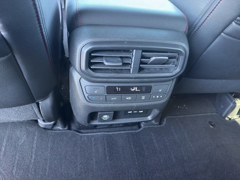 Used 2025 Honda Passport Black Edition image 22