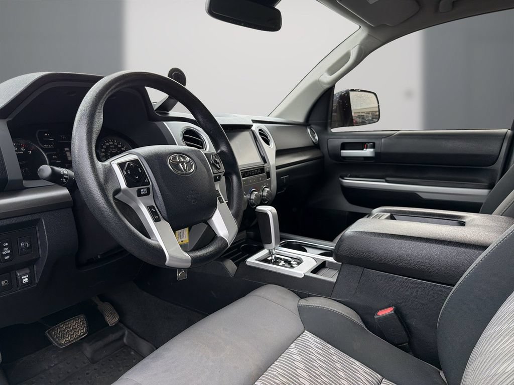 Used 2019 Toyota Tundra SR5 w/ SR5 Upgrade Package AWD/4WD image 14