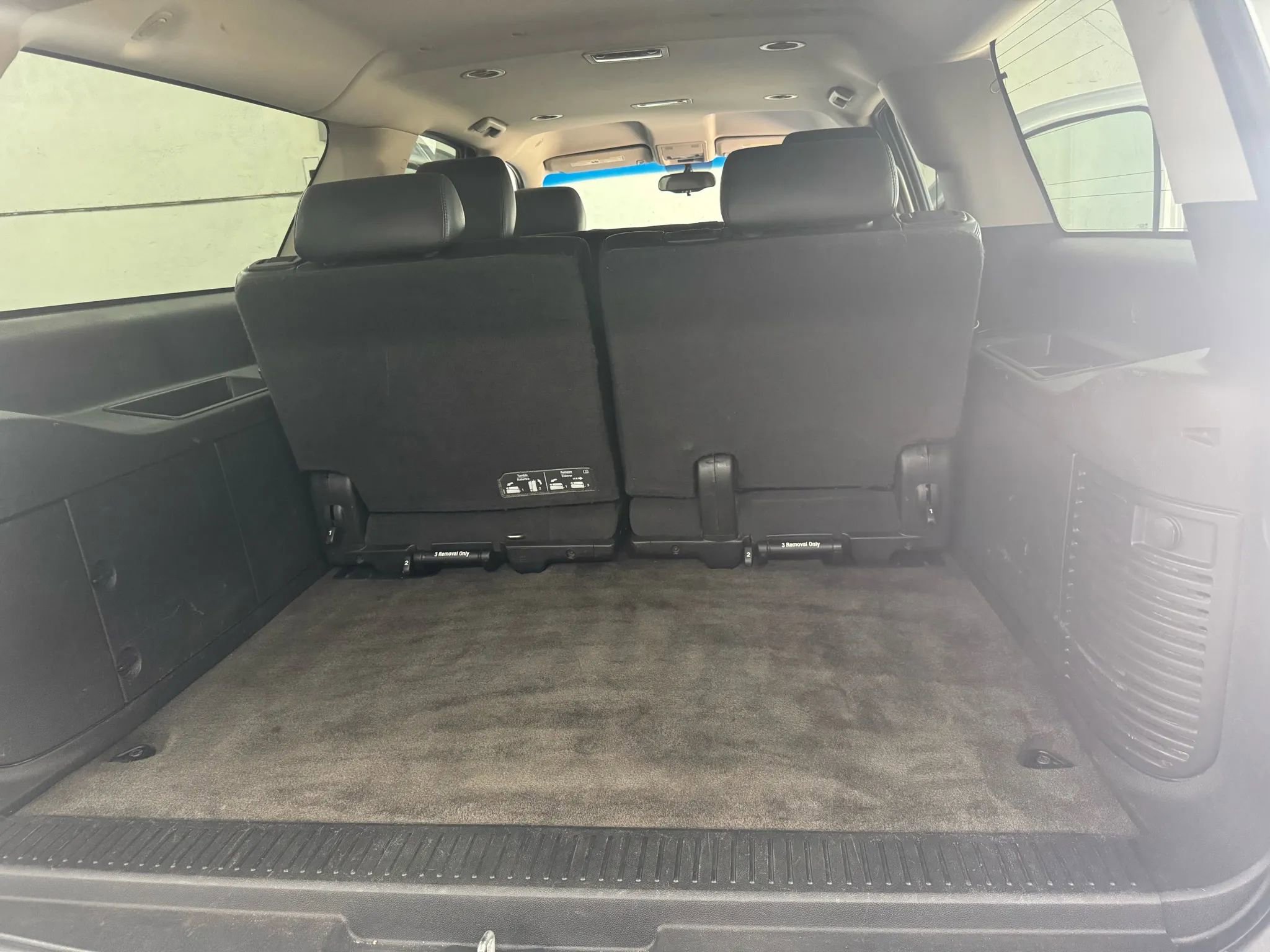 Used 2012 Chevrolet Suburban LT image 5