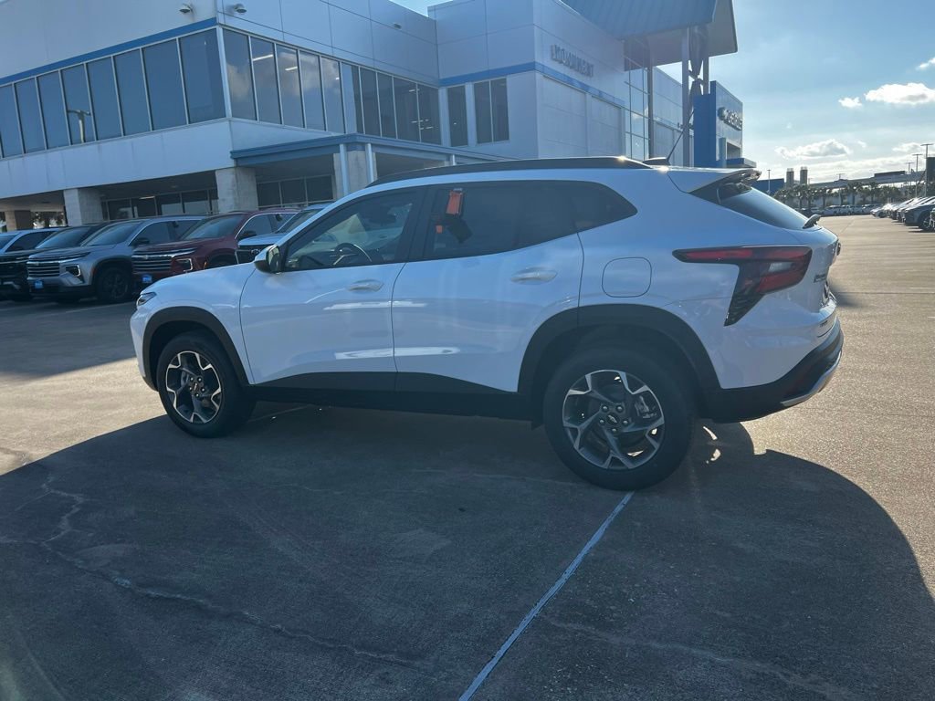 New 2026 Chevrolet Trax LT w/ Driver Confidence Package image 22