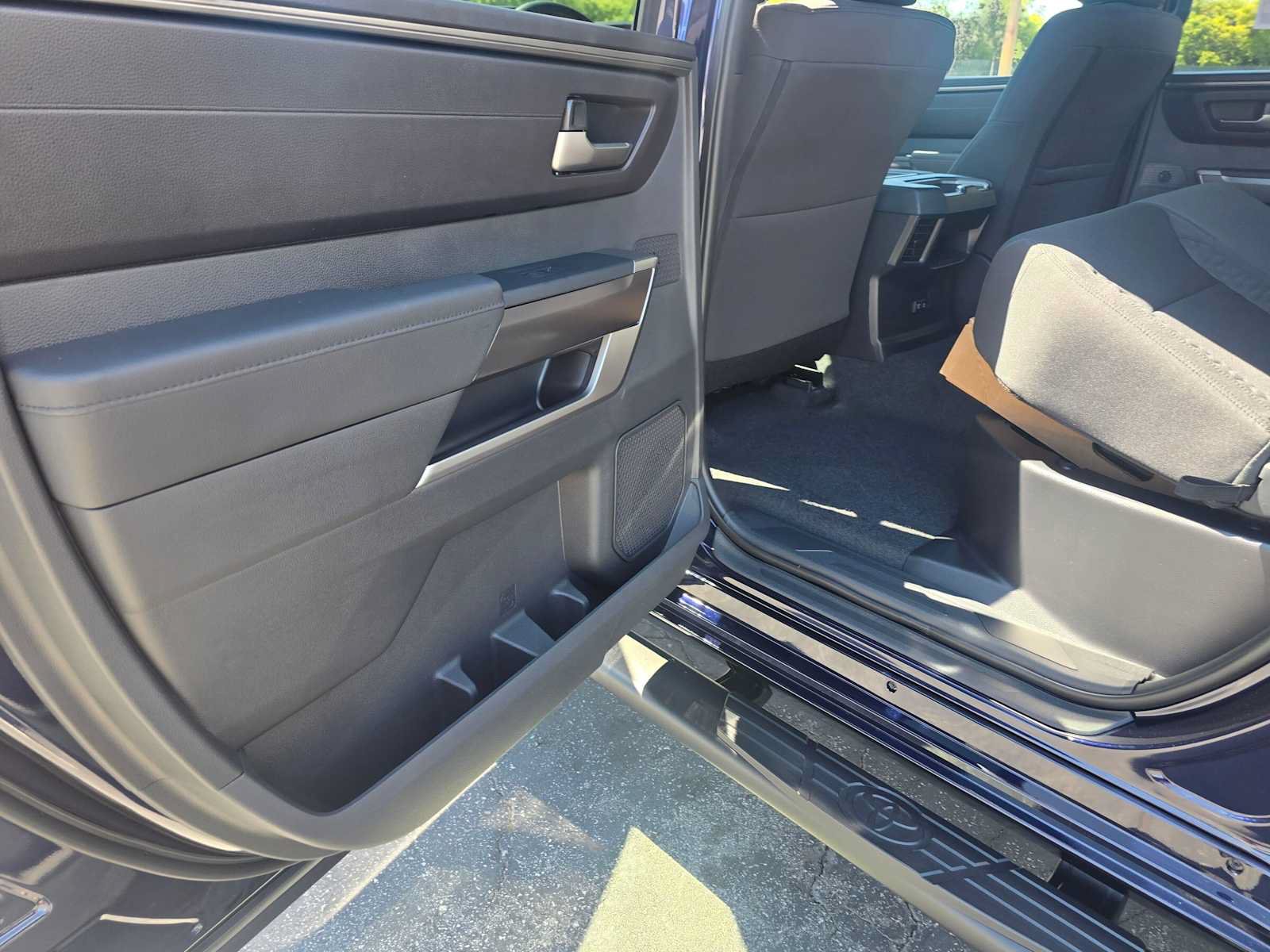 New 2026 Toyota Tundra SR5 w/ SR5 Convenience Package AWD/4WD image 15