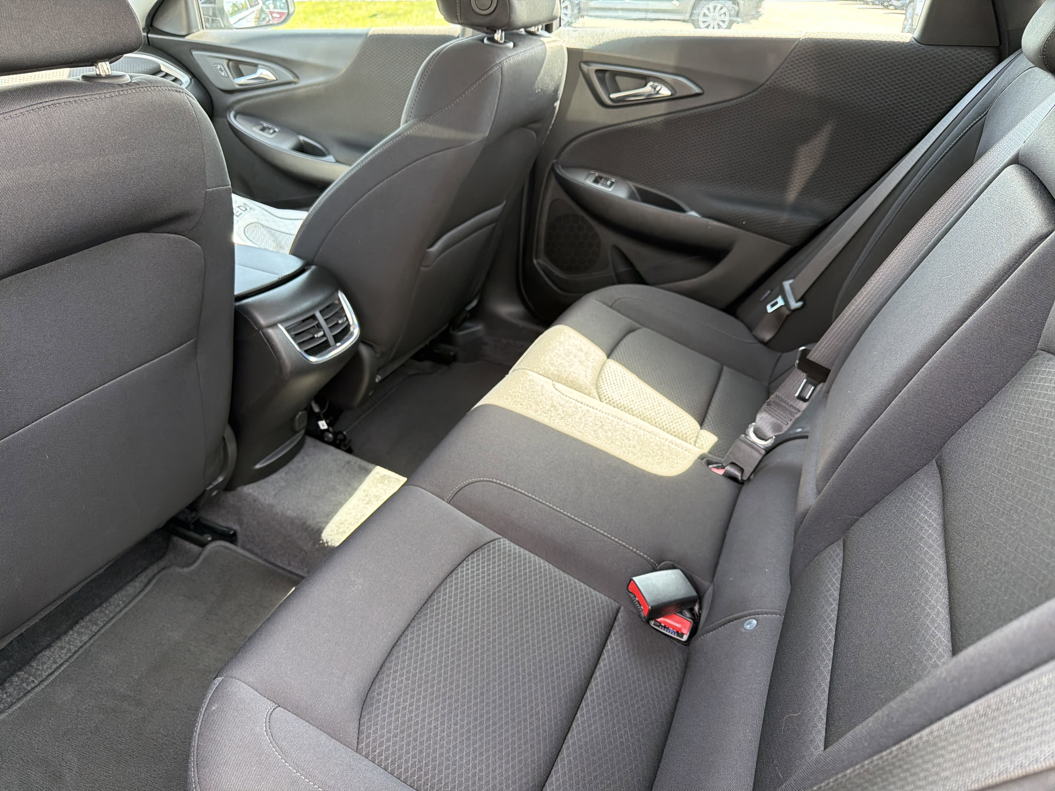Used 2024 Chevrolet Malibu LT FWD image 21