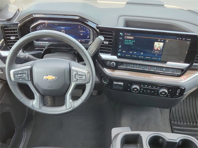 Used 2025 Chevrolet Silverado 1500 LT image 29