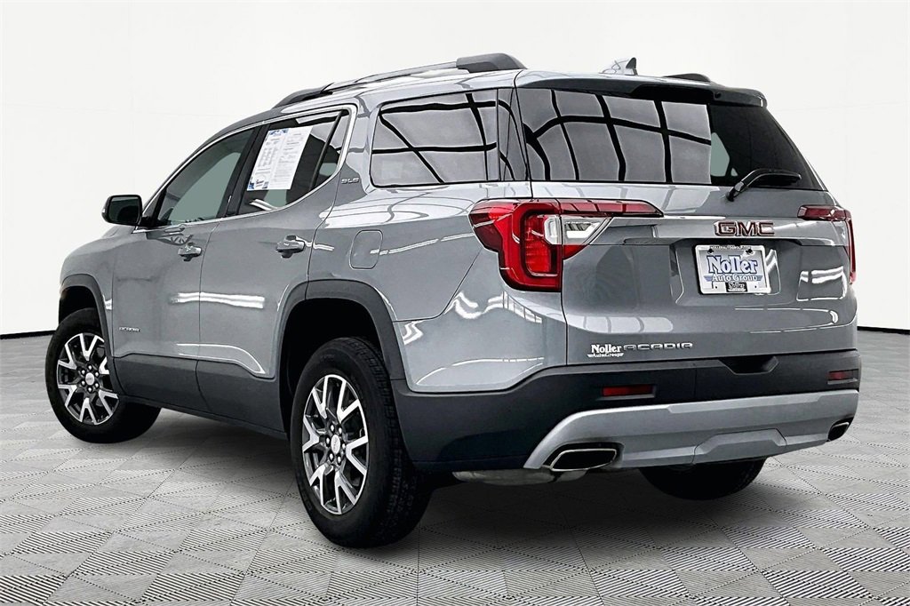 Used 2023 GMC Acadia SLE w/ Driver Convenience Package image 13