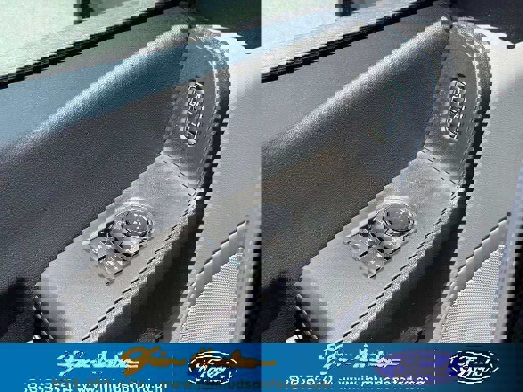 New 2025 Ford F550 2WD Regular Cab Super Duty image 21