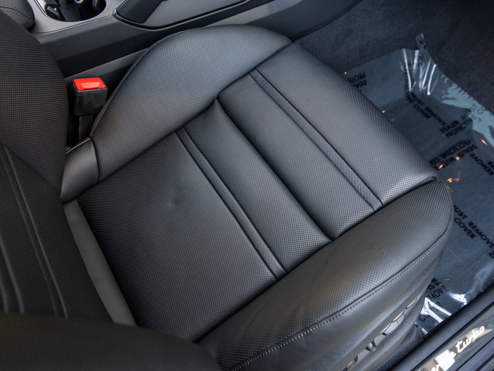 New 2025 Porsche Cayenne Turbo image 53