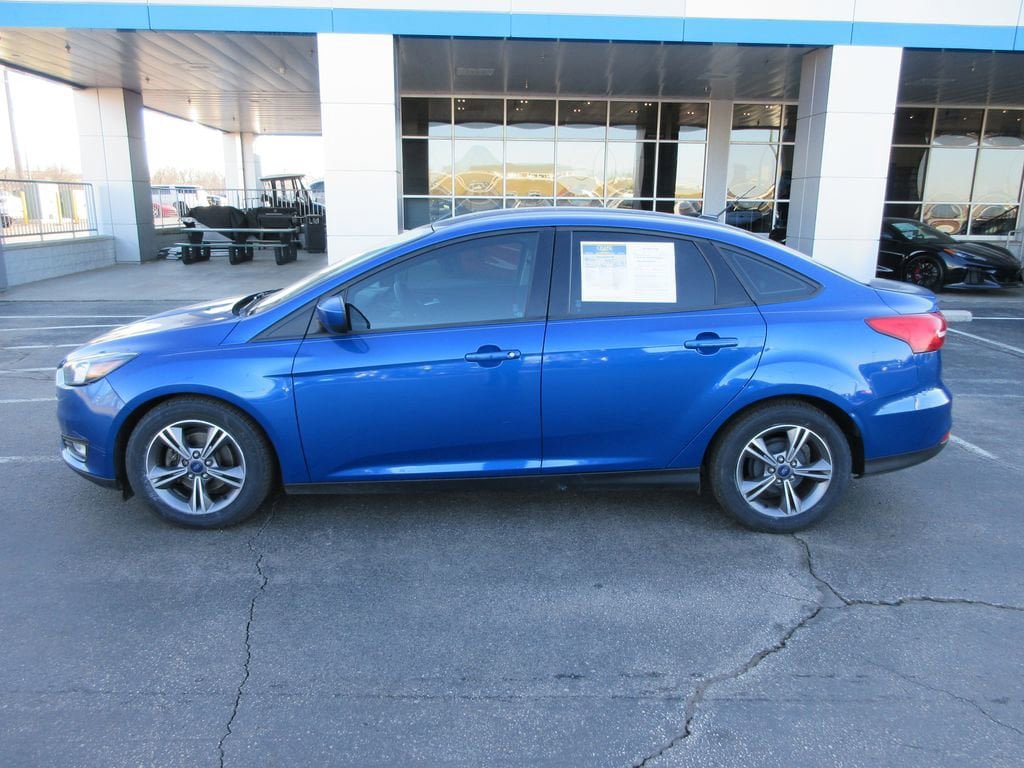 Used 2018 Ford Focus SE w/ SE Appearance Package video 2